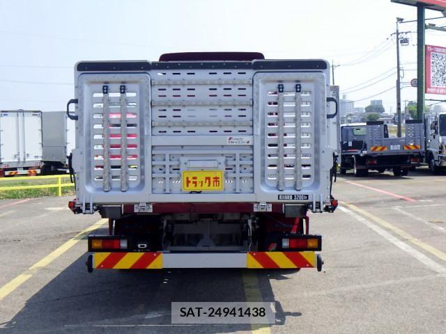 Mitsubishi CANTER 2022-09 8229126-5
