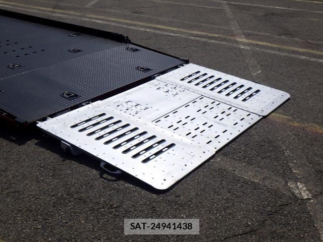 Mitsubishi CANTER 2022-09 8229126-8