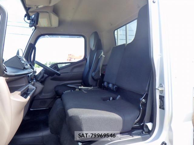 Mitsubishi CANTER 2024-09 8229132-10