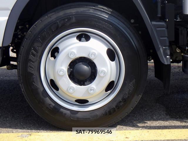 Mitsubishi CANTER 2024-09 8229132-17