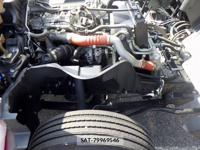 Mitsubishi CANTER 2024-09 8229132-24