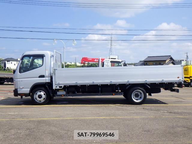 Mitsubishi CANTER 2024-09 8229132-3