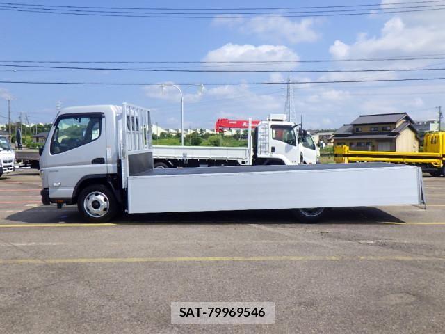 Mitsubishi CANTER 2024-09 8229132-7