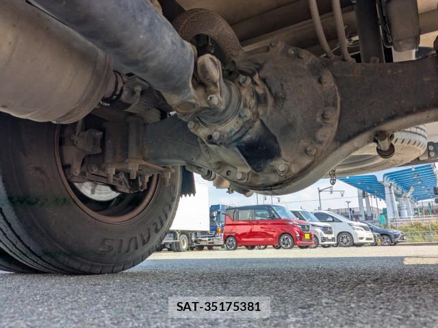 Mitsubishi CANTER 2018-10 8229151-16