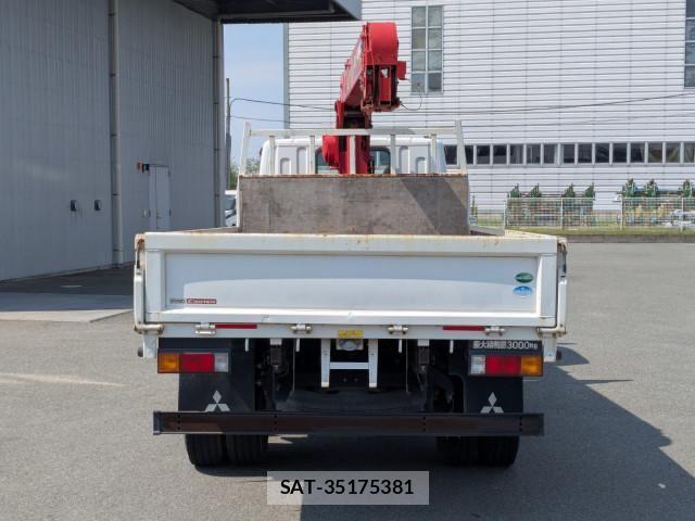 Mitsubishi CANTER 2018-10 8229151-6
