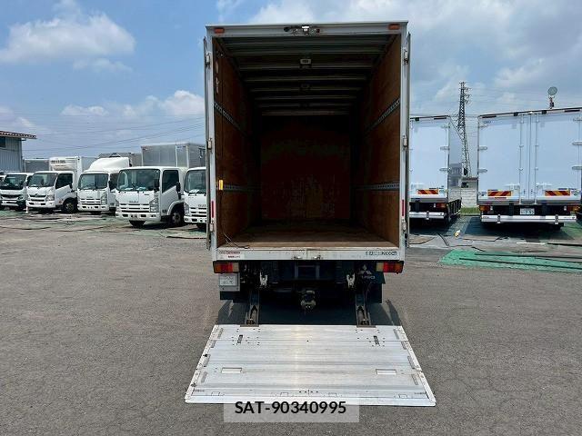 Mitsubishi CANTER 2015-07 8229188-9