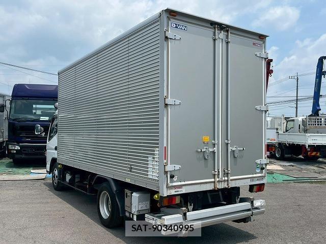 Mitsubishi CANTER 2015-07 8229188-7
