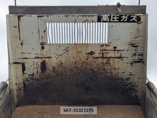 Mitsubishi CANTER 2017-05 8229194-13