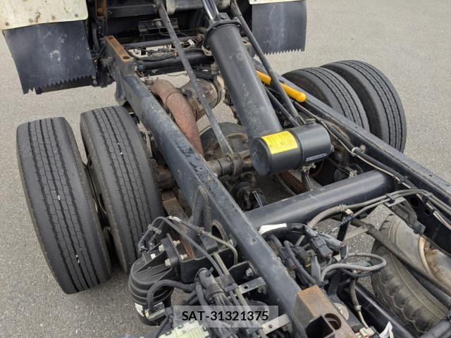 Mitsubishi CANTER 2017-05 8229194-22