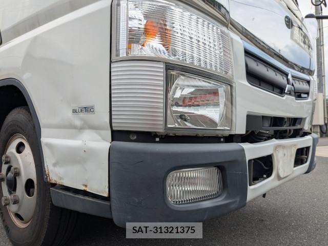 Mitsubishi CANTER 2017-05 8229194-25
