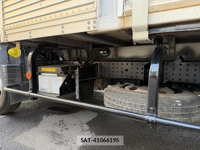 Mitsubishi CANTER 2015-03 8229187-10