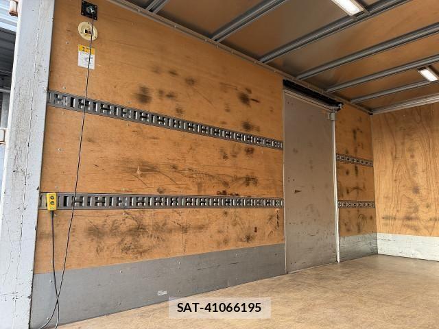 Mitsubishi CANTER 2015-03 8229187-21