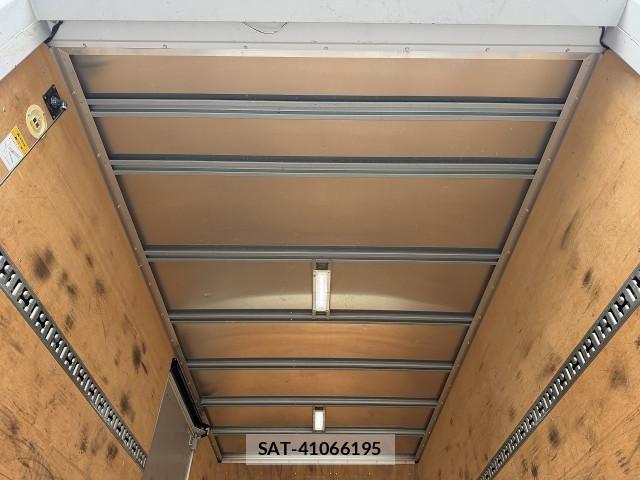 Mitsubishi CANTER 2015-03 8229187-24