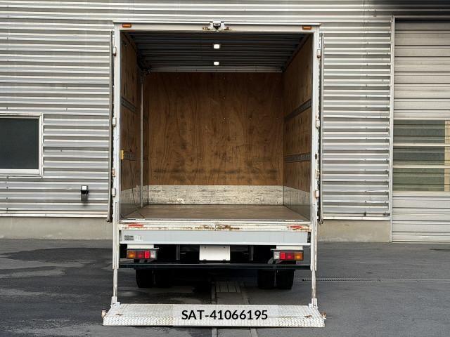 Mitsubishi CANTER 2015-03 8229187-5
