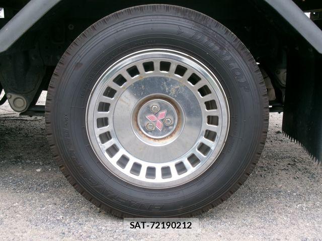Mitsubishi CANTER 2014-03 8244782-11