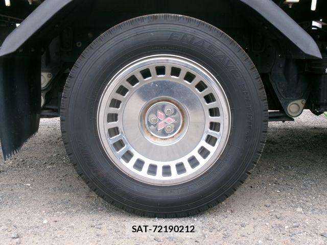 Mitsubishi CANTER 2014-03 8244782-12