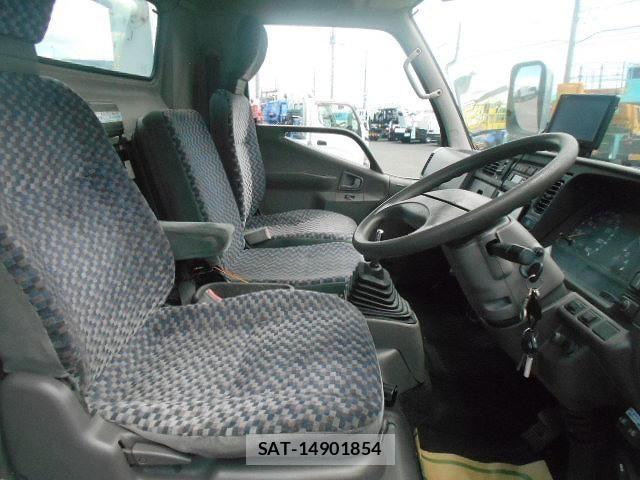 Mitsubishi CANTER 1998-01 8244780-10
