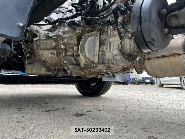 Mitsubishi CANTER 2019-03 8244789-15