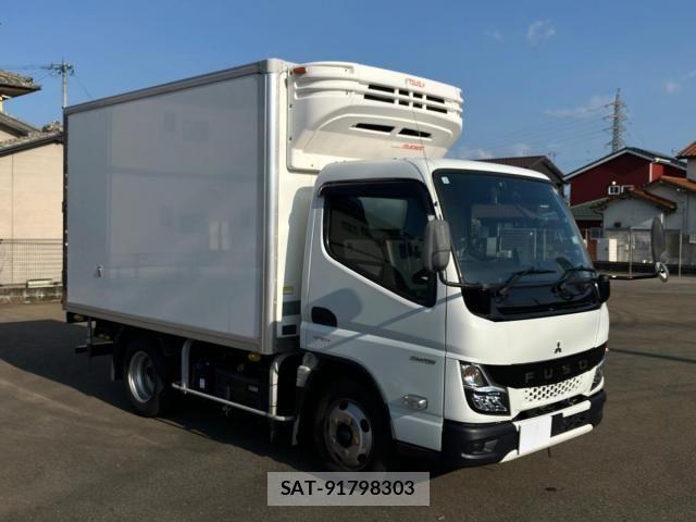 Mitsubishi CANTER 2022-10 8244775-1