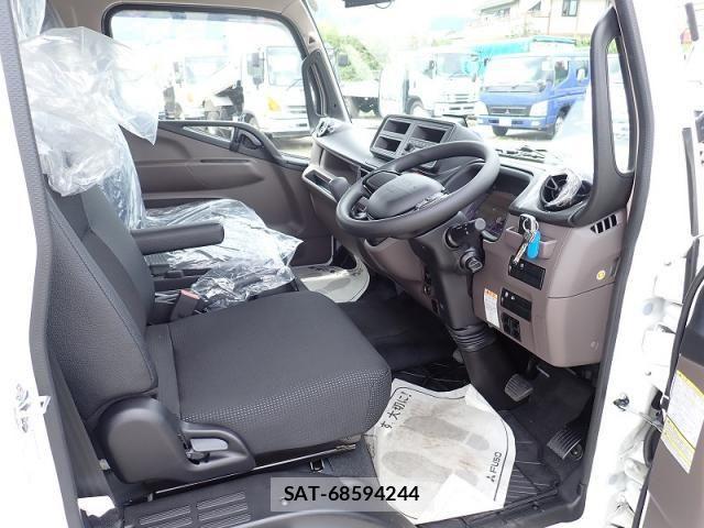 Mitsubishi CANTER 2026-01 8244771-9