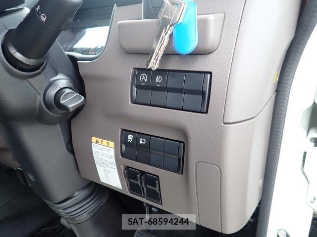 Mitsubishi CANTER 2026-01 8244771-14