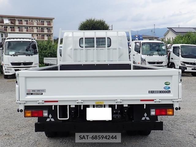 Mitsubishi CANTER 2026-01 8244771-5