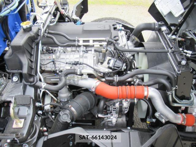 Mitsubishi CANTER 2026-04 8244770-16