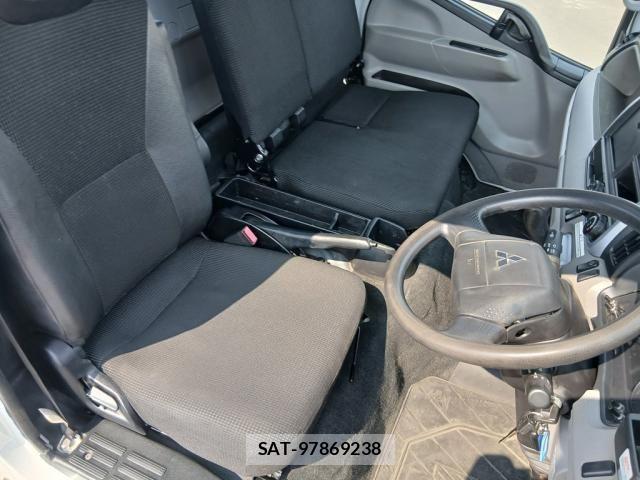 Mitsubishi CANTER 2018-07 8244773-22