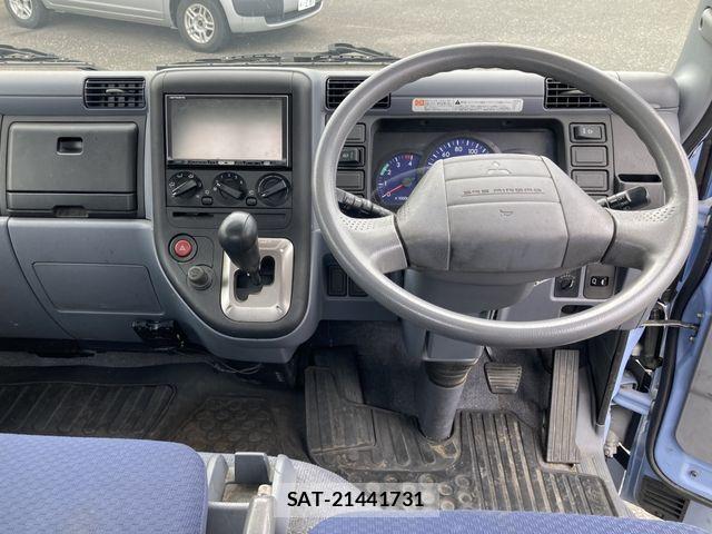 Mitsubishi CANTER 2008-01 8244786-10