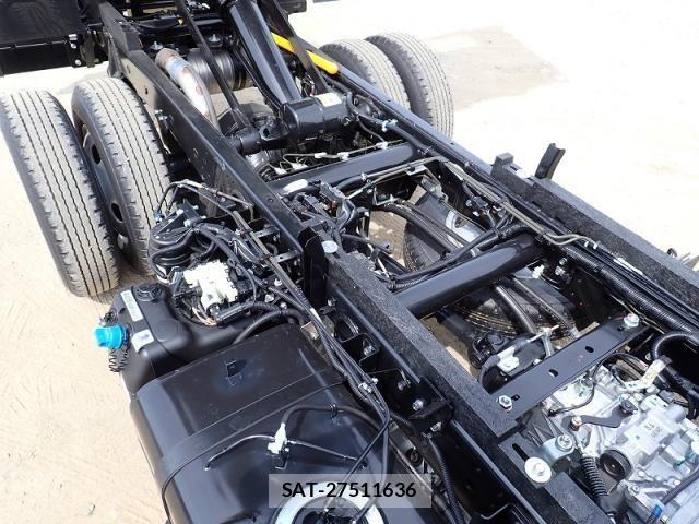 Mitsubishi CANTER 2026-04 8244774-19