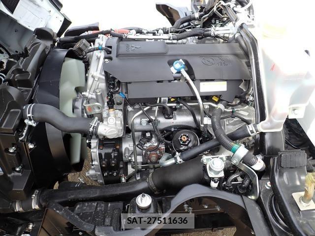 Mitsubishi CANTER 2026-04 8244774-23