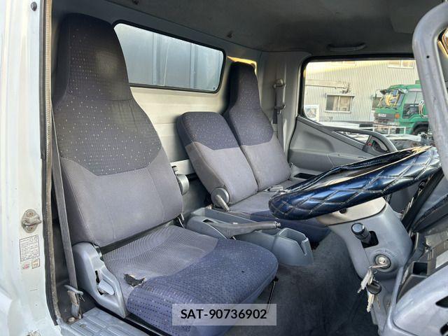 Mitsubishi CANTER 2005-11 8244787-3