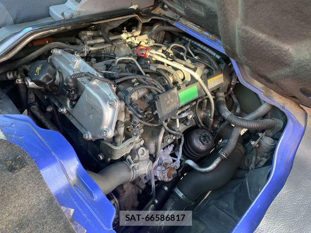 Mitsubishi CANTER 2011-12 8244790-8