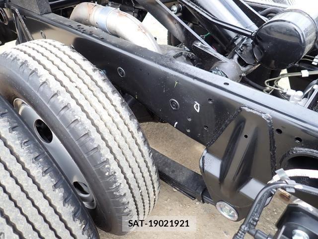 Mitsubishi CANTER 2026-04 8244772-20