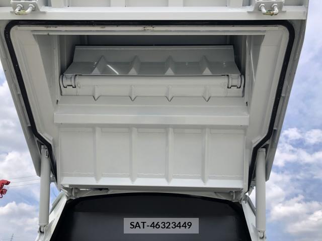 Mitsubishi CANTER 2026-03 8244768-23