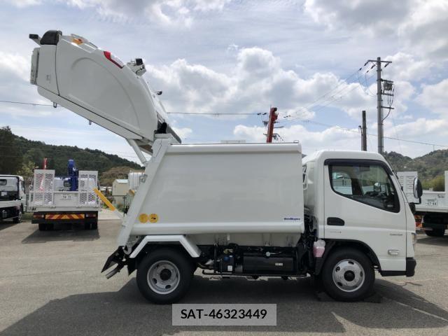Mitsubishi CANTER 2026-03 8244768-4