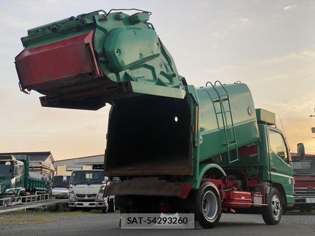 Mitsubishi CANTER 2003-09 8244785-1