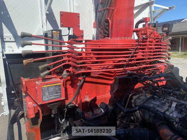 Mitsubishi CANTER 2012-09 8244779-10