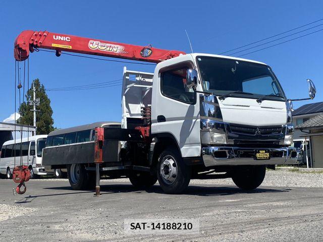 Mitsubishi CANTER 2012-09 8244779-18