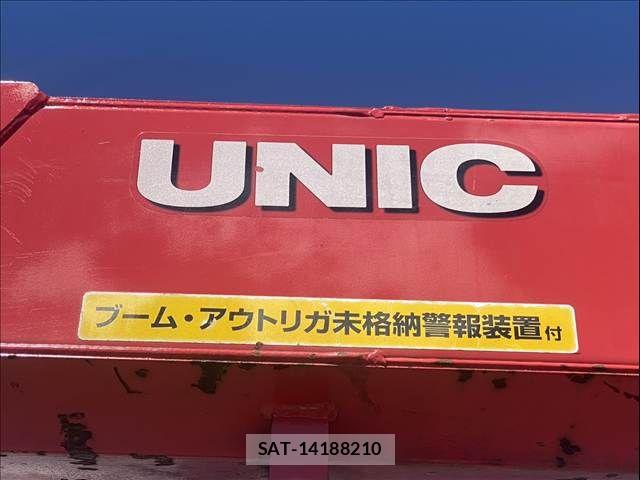 Mitsubishi CANTER 2012-09 8244779-21
