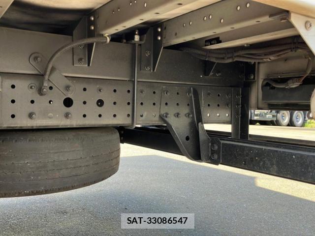Mitsubishi CANTER 2019-02 8244777-12