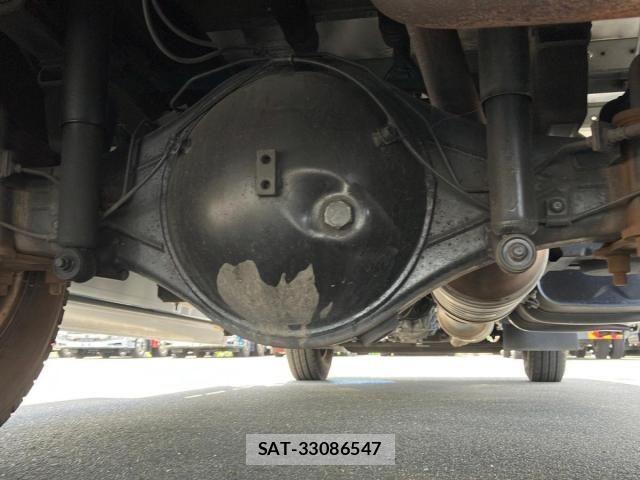 Mitsubishi CANTER 2019-02 8244777-14
