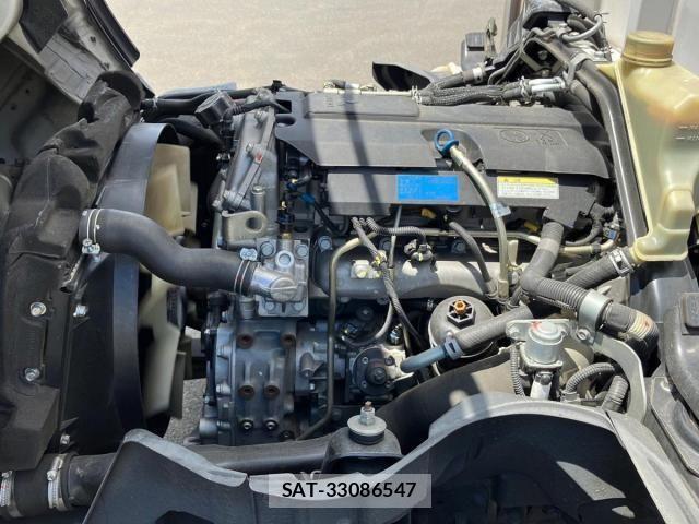 Mitsubishi CANTER 2019-02 8244777-15