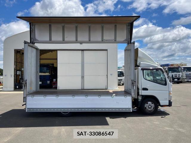 Mitsubishi CANTER 2019-02 8244777-5