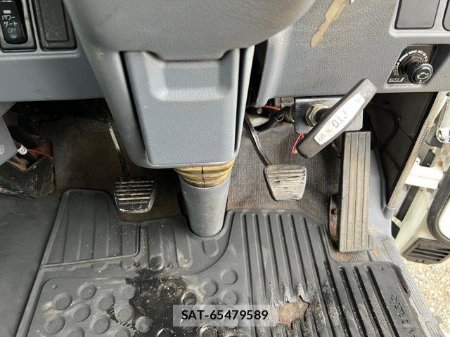 Mitsubishi CANTER 2002-09 8244784-11