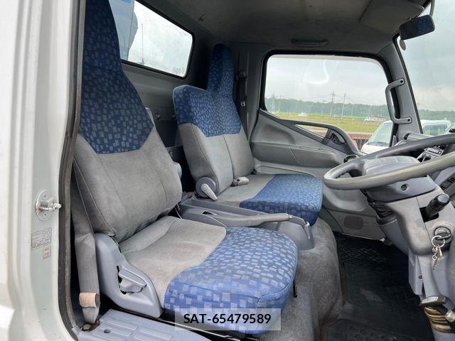 Mitsubishi CANTER 2002-09 8244784-13