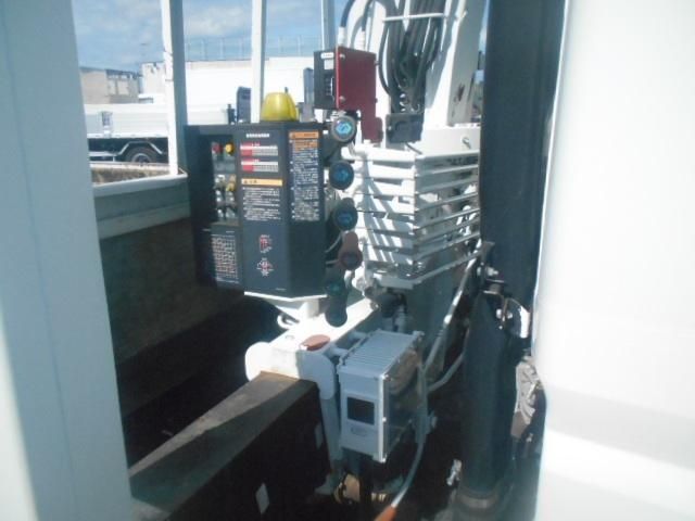 Mitsubishi CANTER 2013-04 8311063-11
