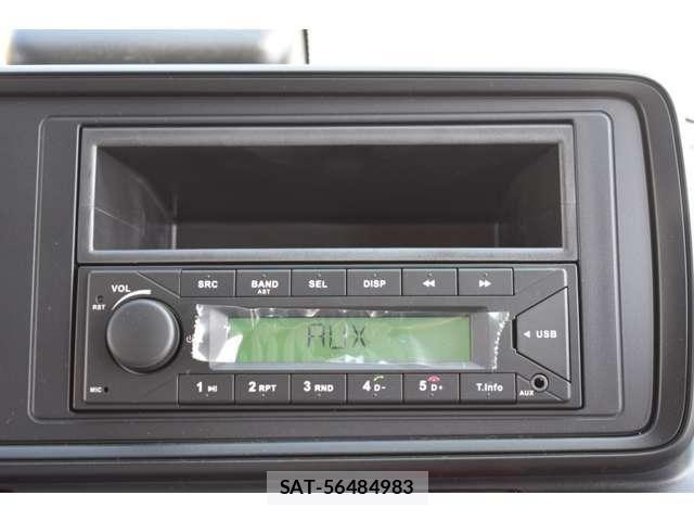 Mitsubishi CANTER 2026-04 8313572-17