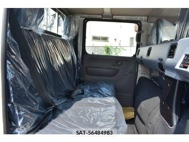Mitsubishi CANTER 2026-04 8313572-3