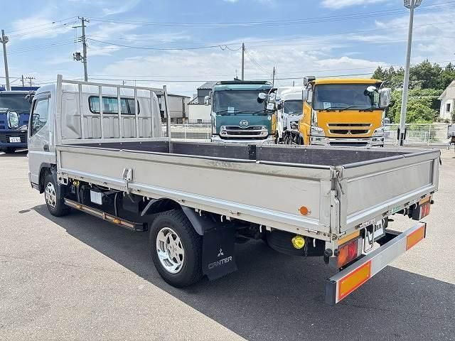 Mitsubishi CANTER 2006-08 8311067-5